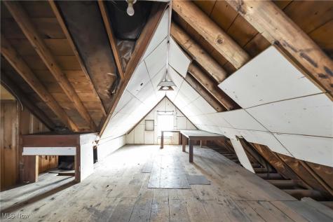 24220 Bruce Road Bay Village OH 44140