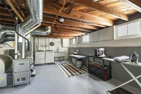 24220 Bruce Road Bay Village OH 44140