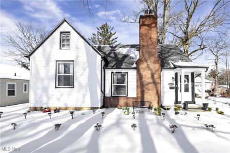 24220 Bruce Road Bay Village OH 44140