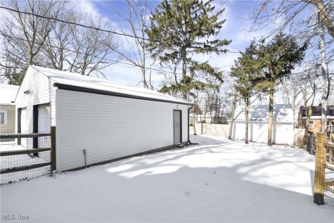 24220 Bruce Road Bay Village OH 44140