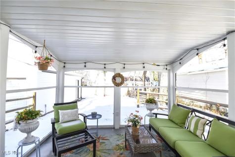 24220 Bruce Road Bay Village OH 44140