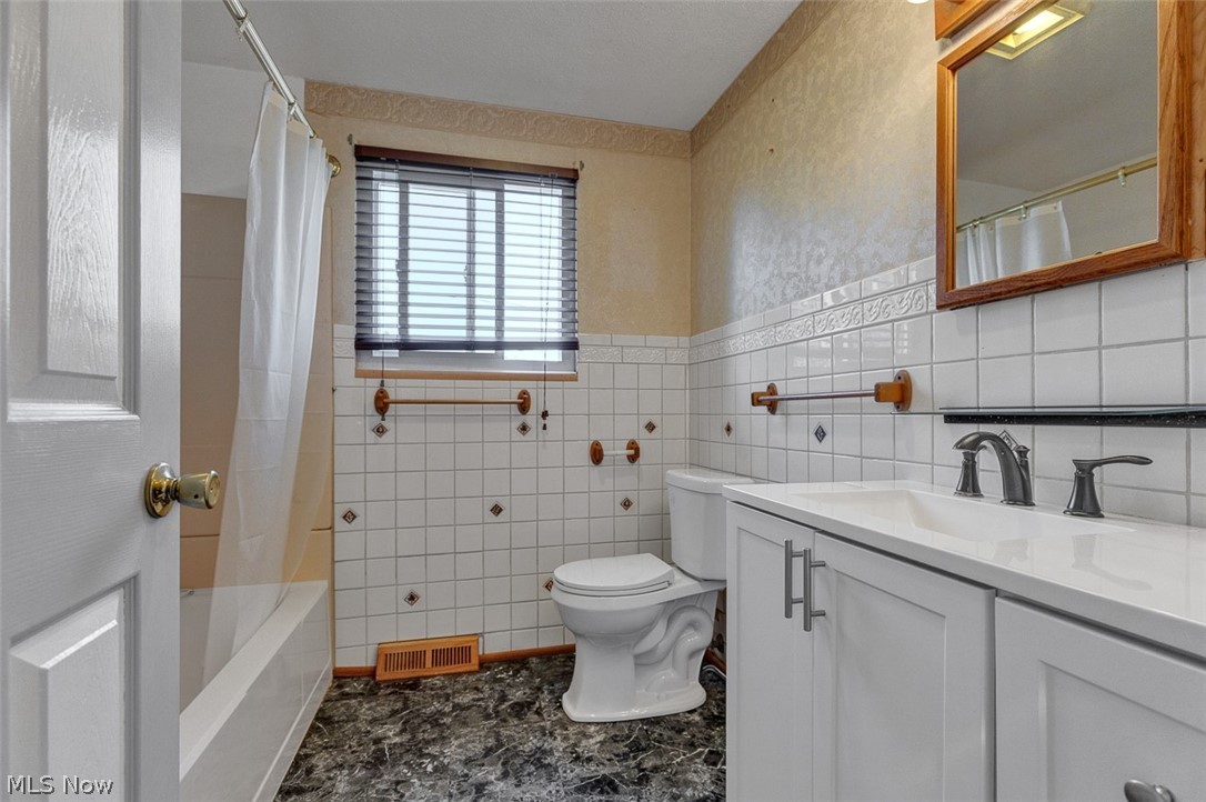 4610 Willow Avenue Lorain OH 44055