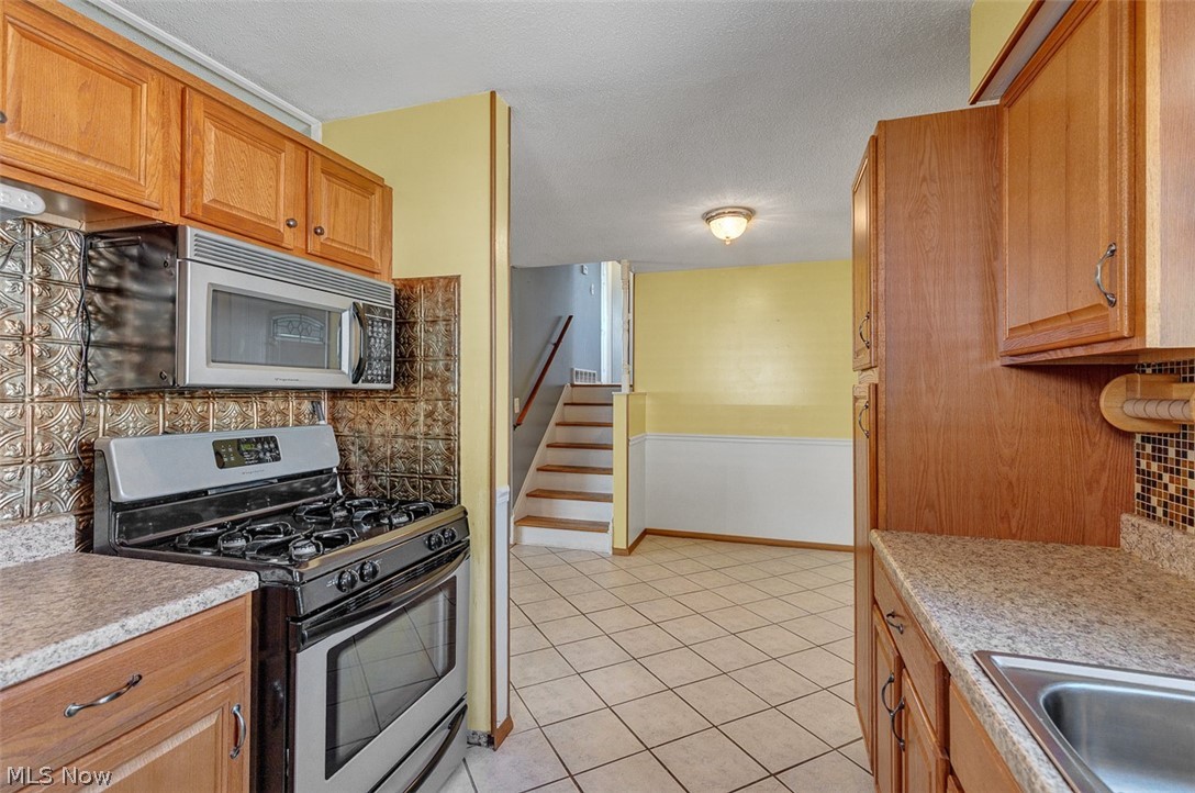 4610 Willow Avenue Lorain OH 44055
