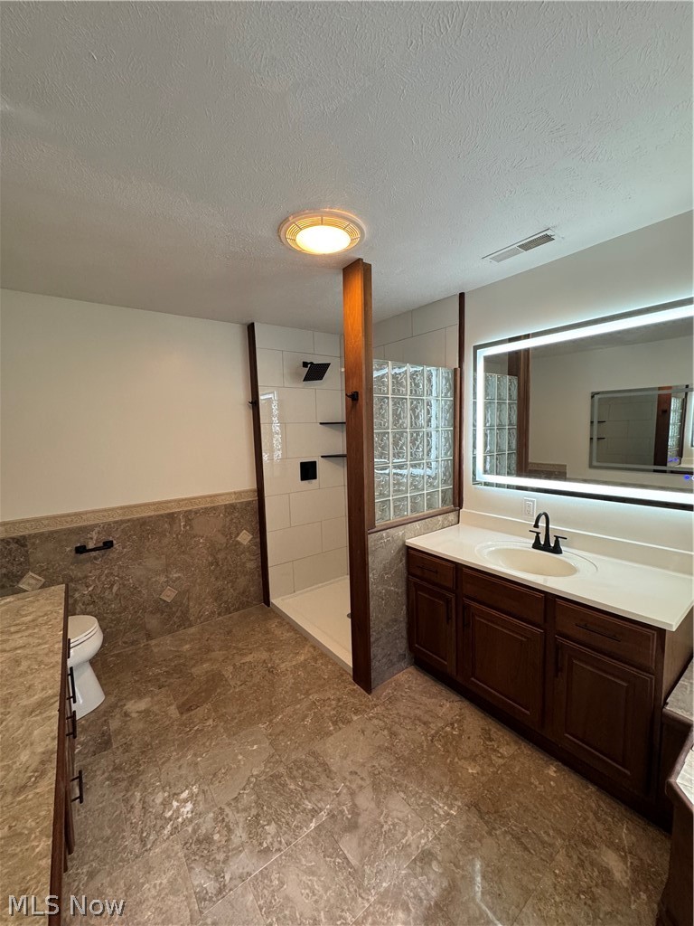 7652 Center Street Mentor OH 44060
