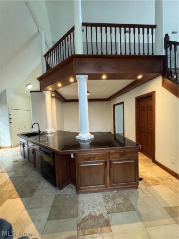 7652 Center Street Mentor OH 44060