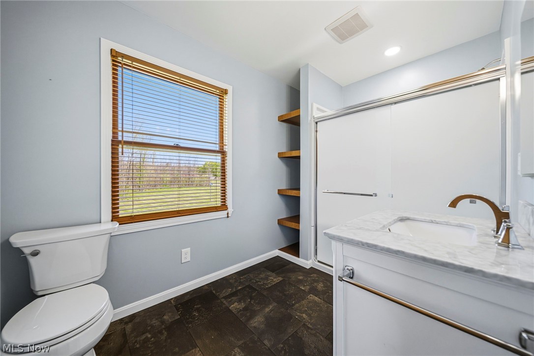 16715 Nauvoo Road Middlefield OH 44062