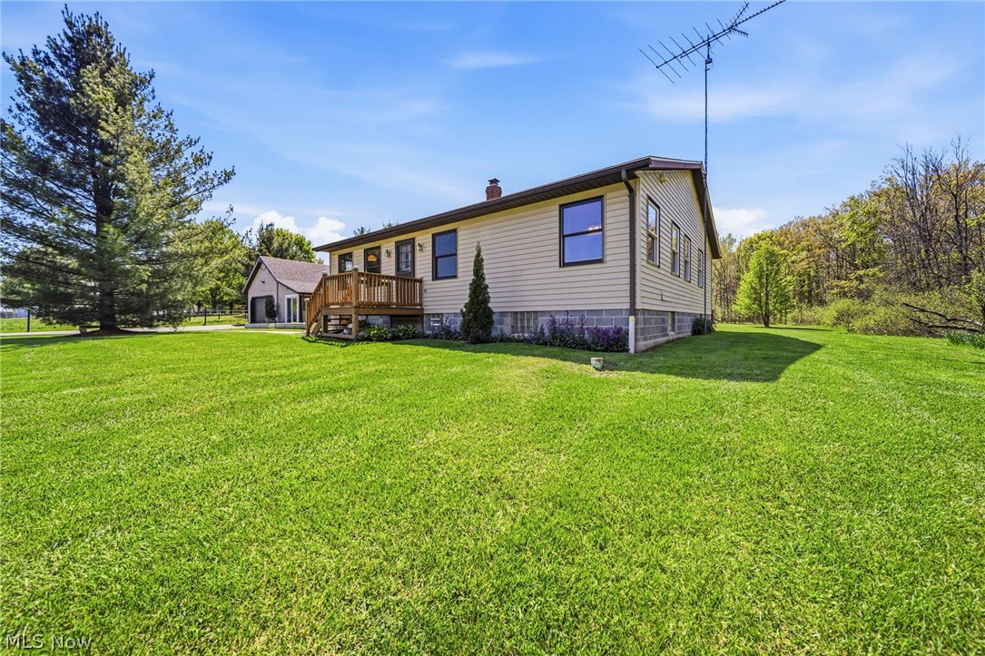 16715 Nauvoo Road Middlefield OH 44062