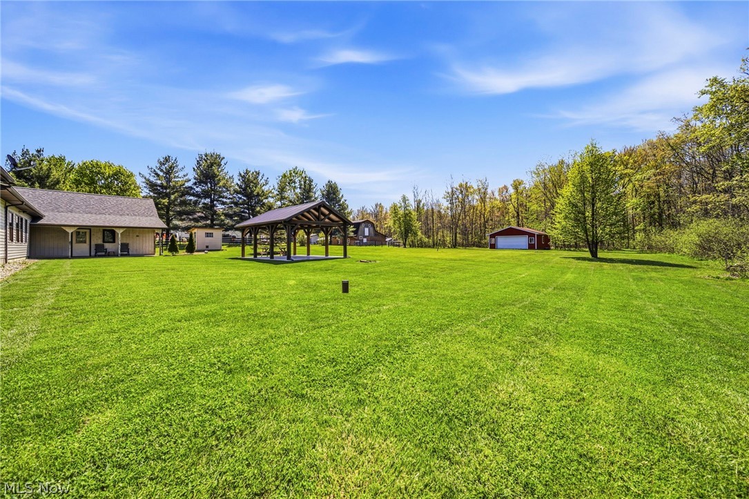 16715 Nauvoo Road Middlefield OH 44062