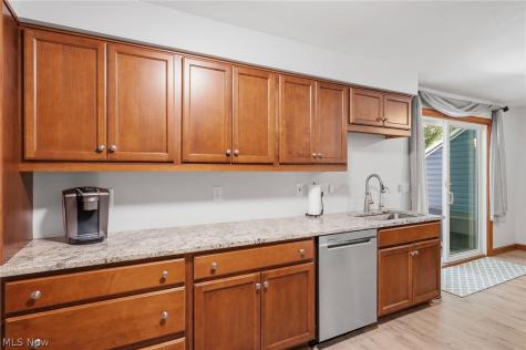 8329 Priem Road Strongsville OH 44149
