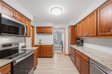 8329 Priem Road Strongsville OH 44149