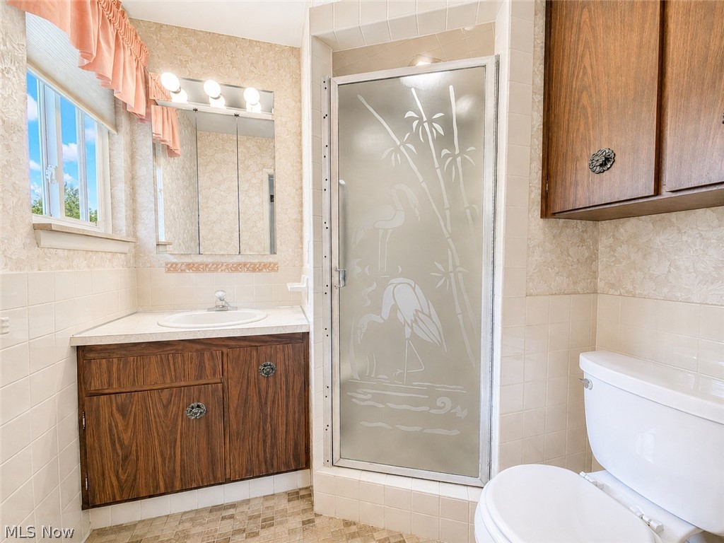 2021 Edenhall Drive Lyndhurst OH 44124