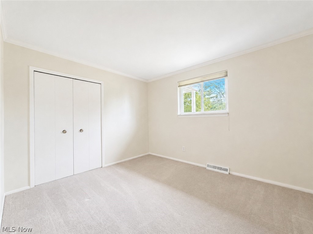 2021 Edenhall Drive Lyndhurst OH 44124