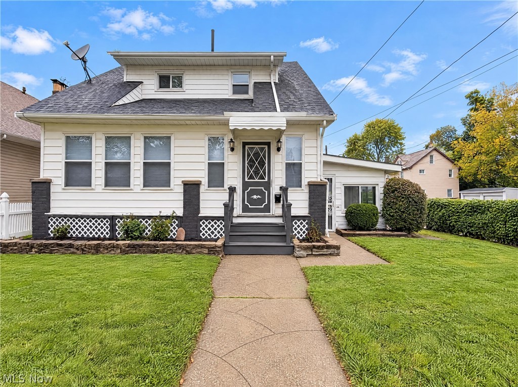 4202 Gifford Avenue Cleveland OH 44109