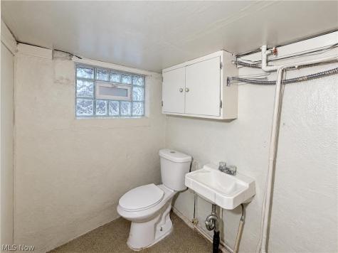 4202 Gifford Avenue Cleveland OH 44109