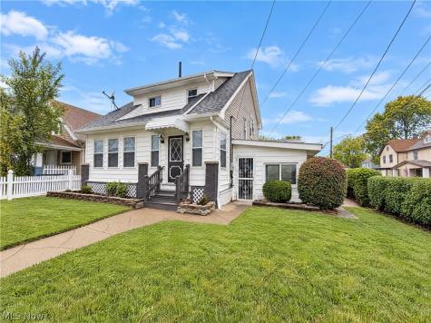 4202 Gifford Avenue Cleveland OH 44109