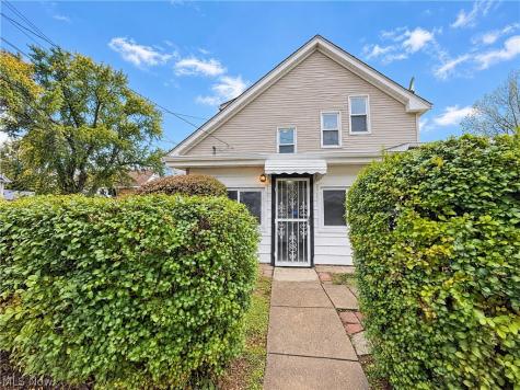 4202 Gifford Avenue Cleveland OH 44109