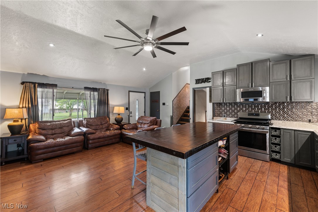 14055 Donald Drive Brook Park OH 44142