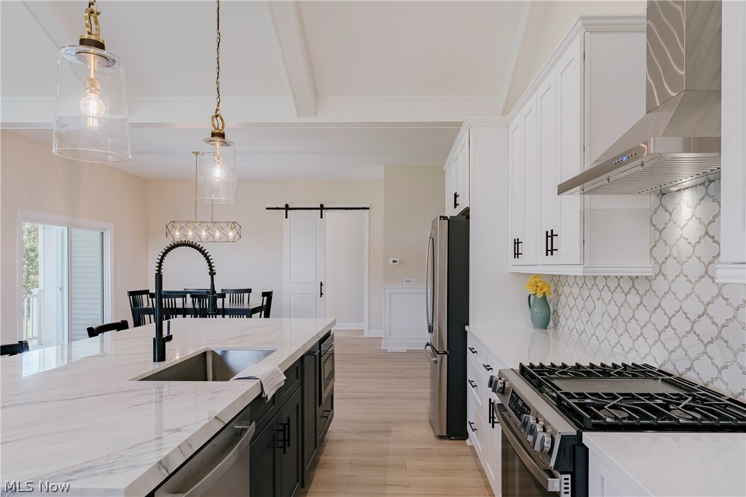 6469 N Cobblestone Road Mayfield Village OH 44143