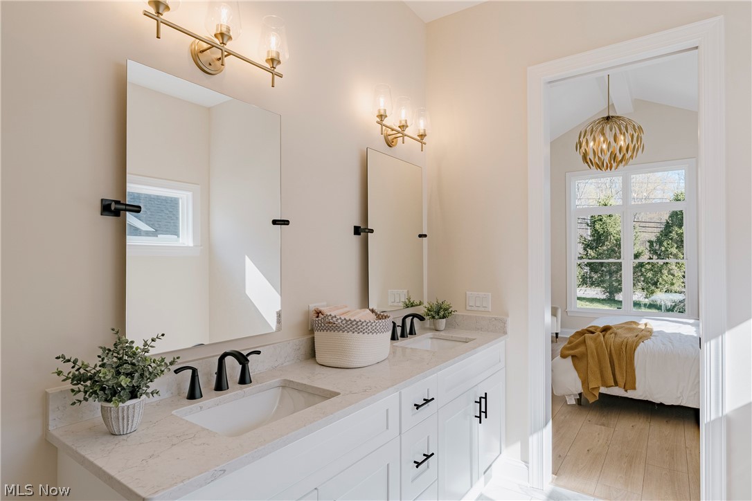 6469 N Cobblestone Road Mayfield Village OH 44143