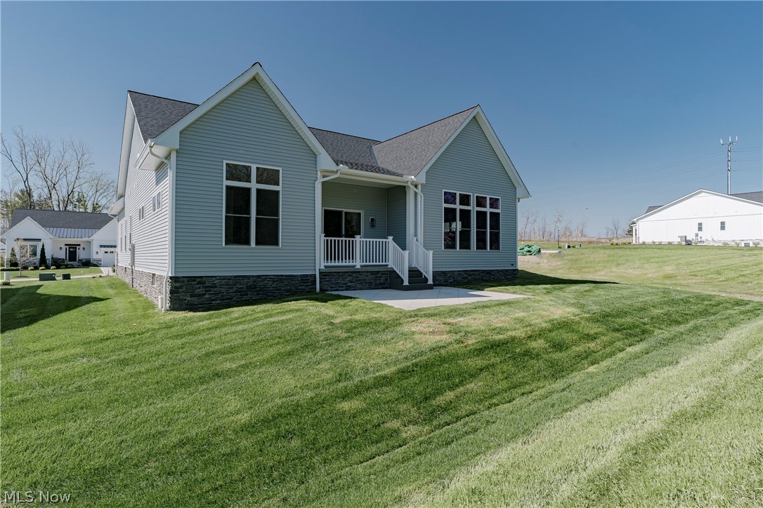 6469 N Cobblestone Road Mayfield Village OH 44143