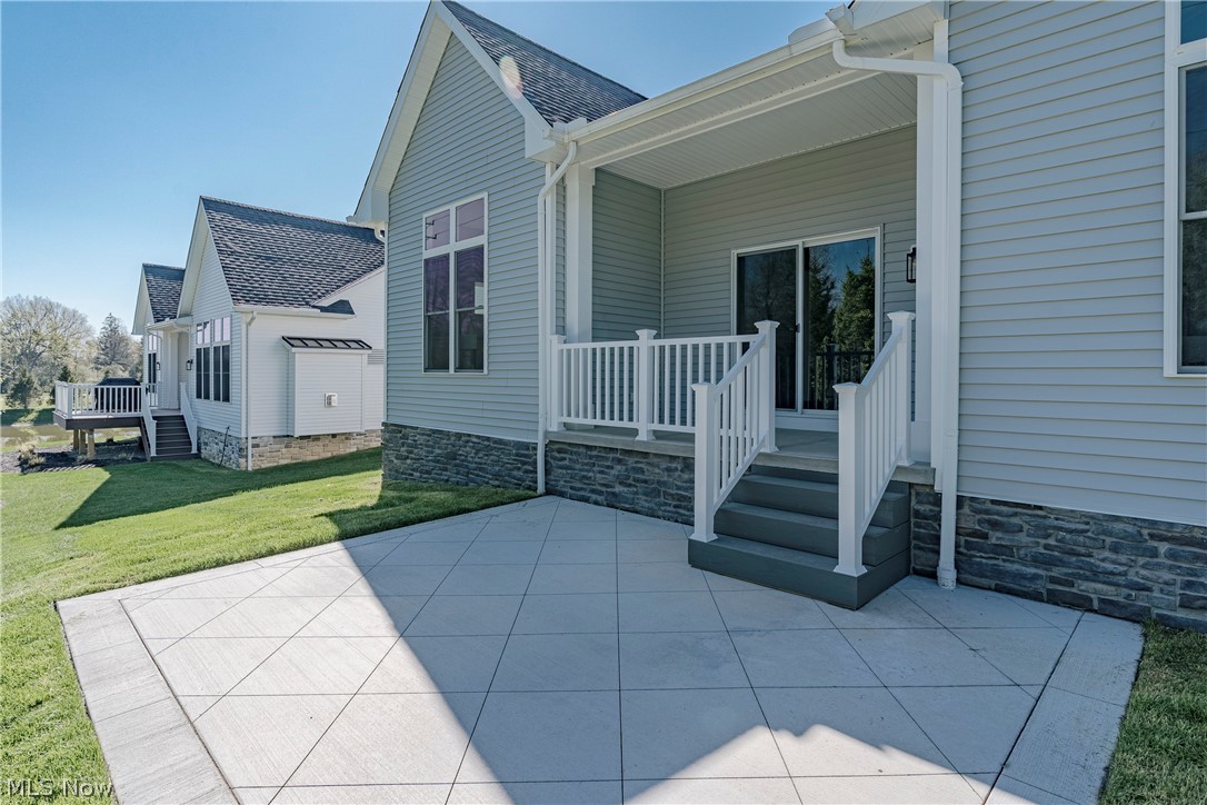 6469 N Cobblestone Road Mayfield Village OH 44143