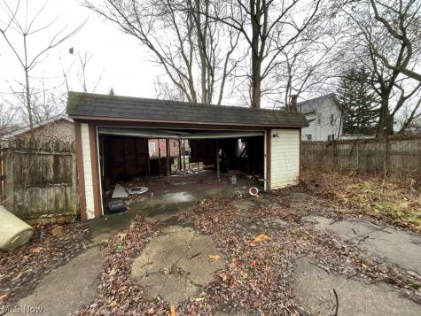 7300 Claasen Avenue Cleveland OH 44105