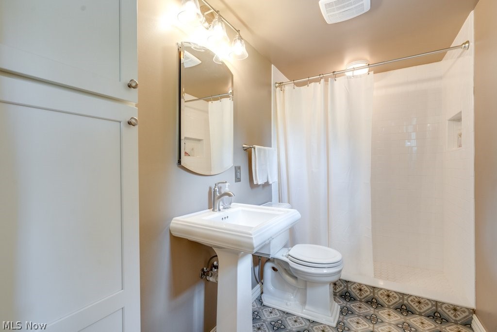 1350 Garman Road Akron OH 44313