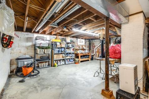 1350 Garman Road Akron OH 44313
