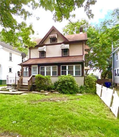 2176 Stone Street Cuyahoga Falls OH 44221