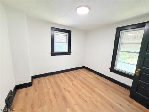 2176 Stone Street Cuyahoga Falls OH 44221