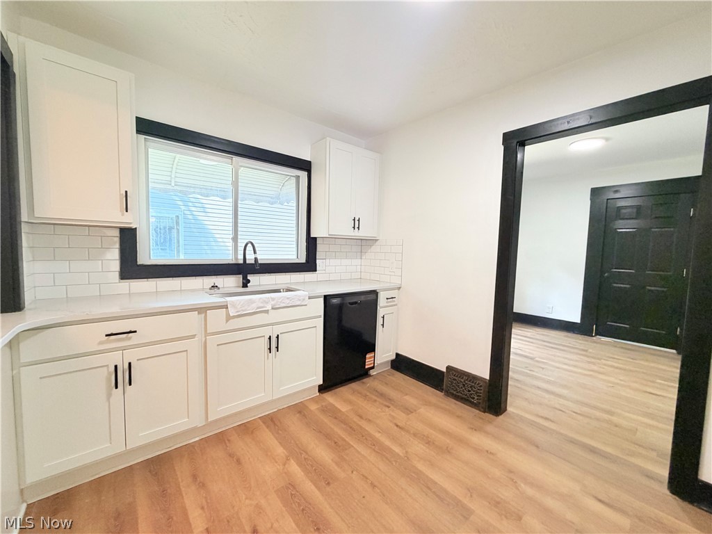 2176 Stone Street Cuyahoga Falls OH 44221