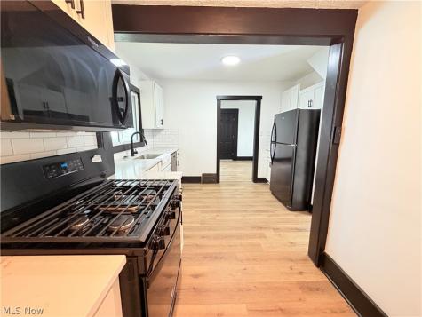 2176 Stone Street Cuyahoga Falls OH 44221