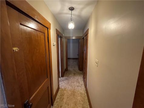 127 Manchester Avenue Youngstown OH 44509