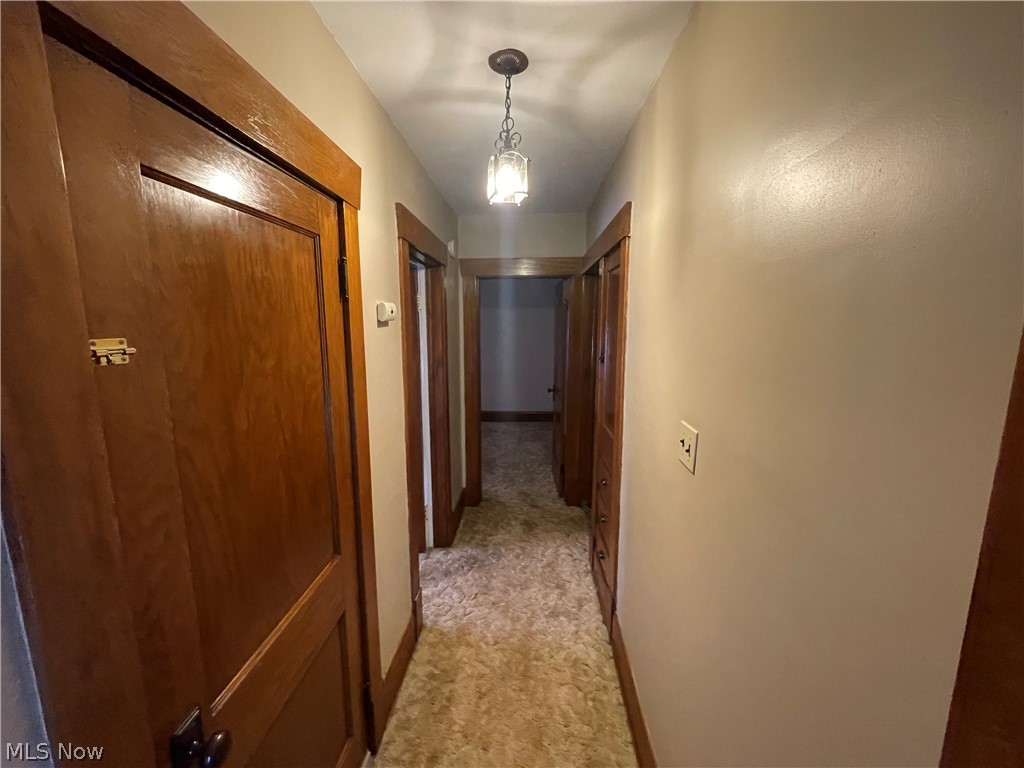127 Manchester Avenue Youngstown OH 44509