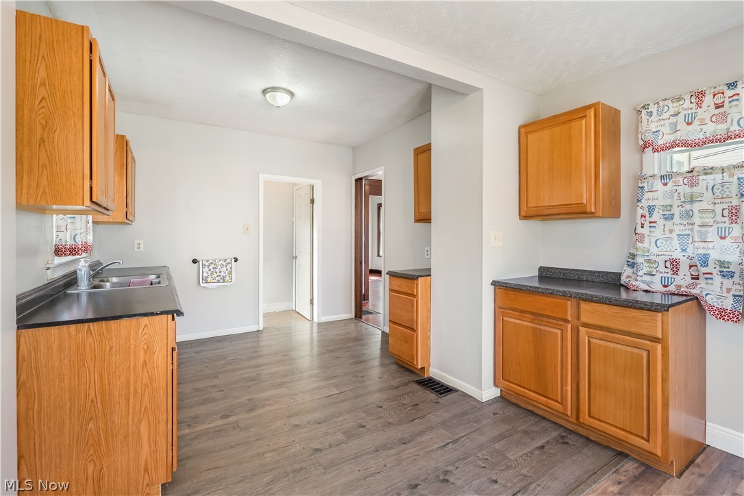 4303 Birchwood Avenue Ashtabula OH 44004