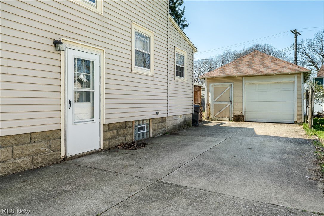 4303 Birchwood Avenue Ashtabula OH 44004