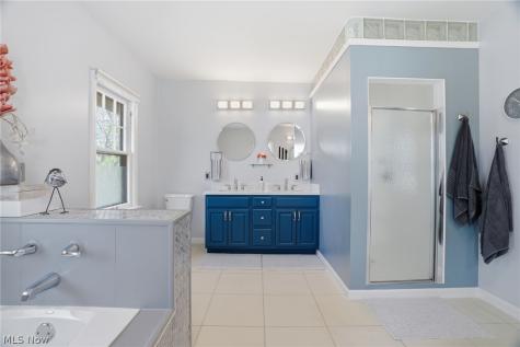 3331 Kenmore Road Shaker Heights OH 44122