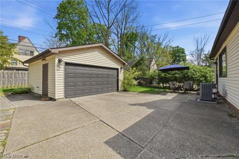 3331 Kenmore Road Shaker Heights OH 44122