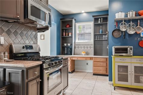 3331 Kenmore Road Shaker Heights OH 44122