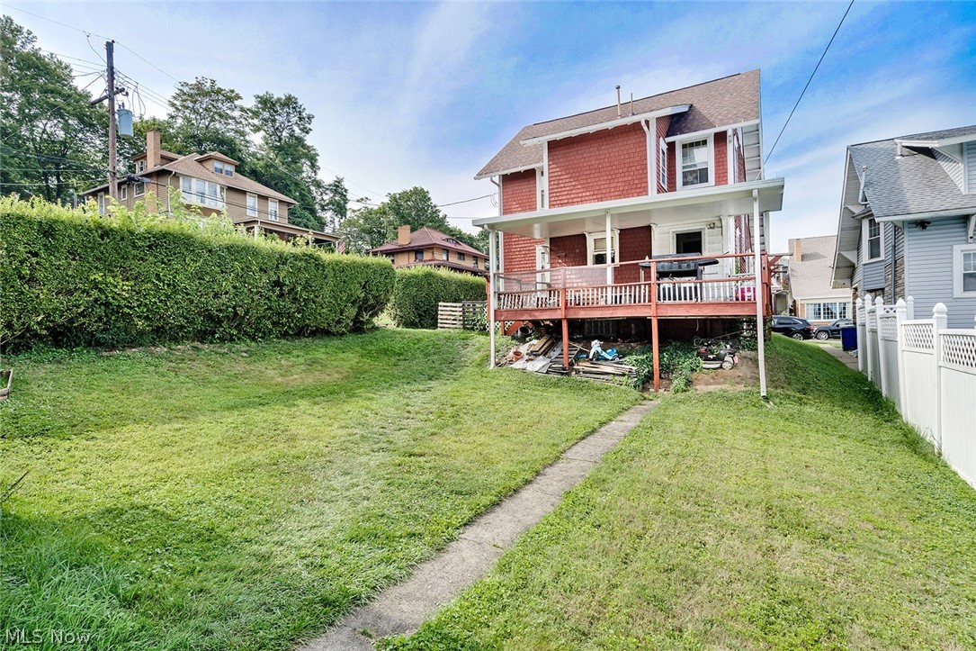 608 Mckinnon East Liverpool OH 43920