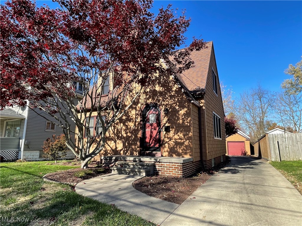 65 Youtz Akron OH 44301