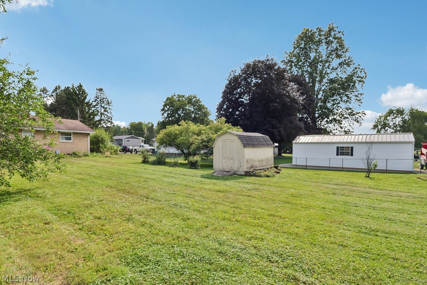3831 Hugh Street NW Uniontown OH 44685