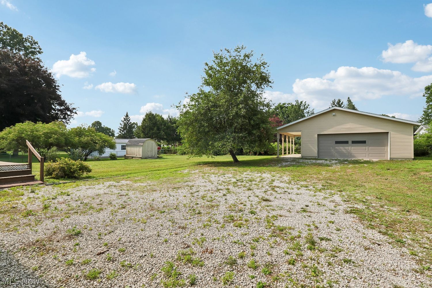 3831 Hugh Street NW Uniontown OH 44685