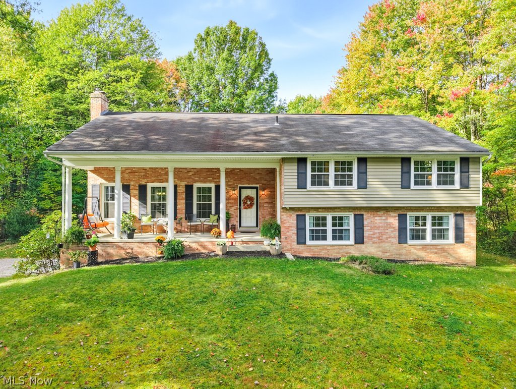 206 Hiram College Drive Sagamore Hills OH 44067