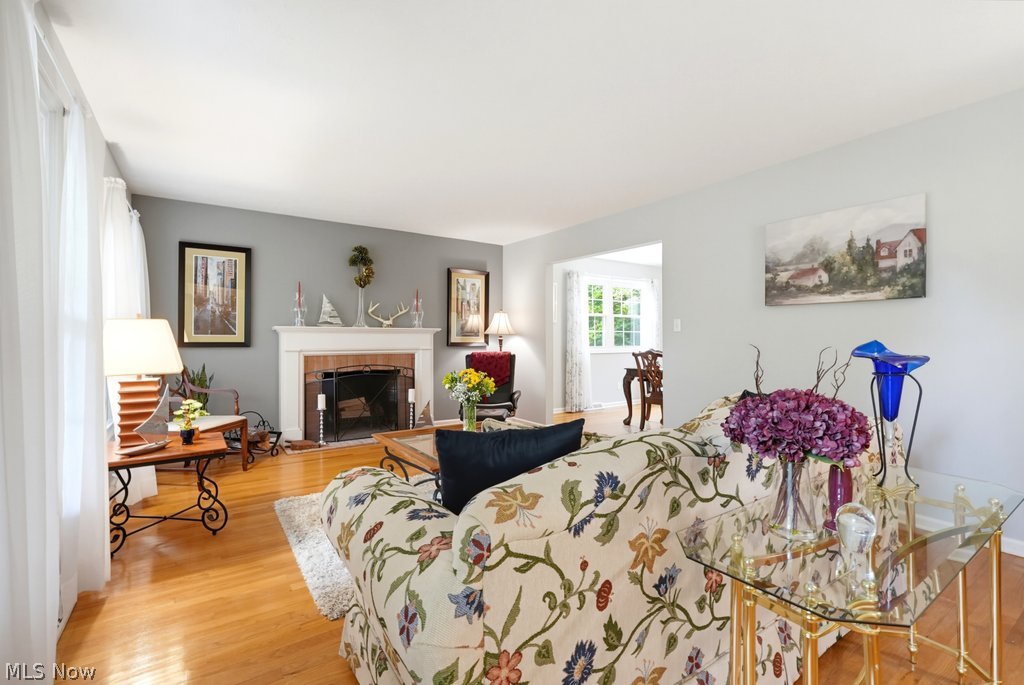 206 Hiram College Drive Sagamore Hills OH 44067