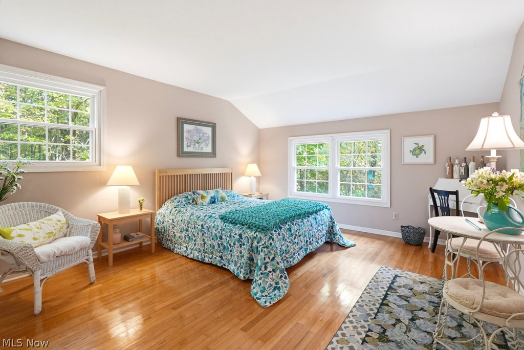 206 Hiram College Drive Sagamore Hills OH 44067