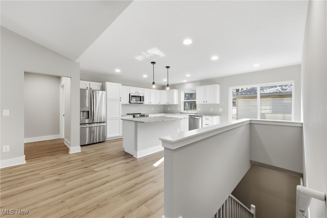 1086 Saint Andrews Akron OH 44312