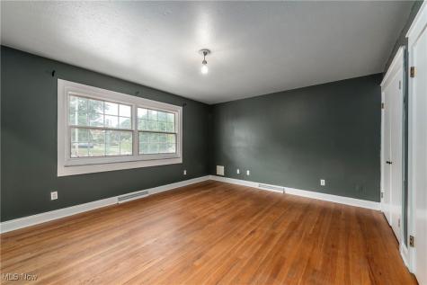 400 Apple Blossom Lane Bay Village OH 44140