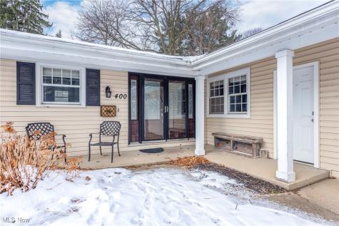 400 Apple Blossom Lane Bay Village OH 44140