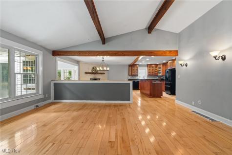 400 Apple Blossom Lane Bay Village OH 44140